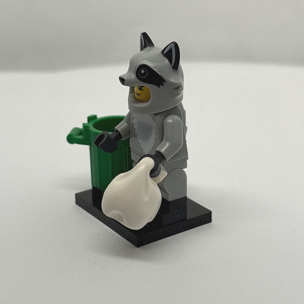 LEGO Series 22 Raccoon Costume Fan Girl Minifigure 71032 Trash Panda Halloween - Picture 8 of 8
